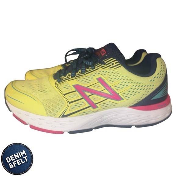 New Balance Women's W680V3 Running Shoe | Color: Yellow/Pink/Blue 🩷👟💛👟💙 - Picture 6 of 12